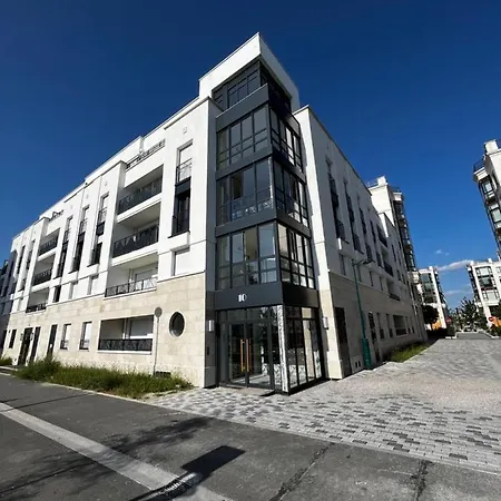 Dream Signature Apartment Chessy (Seine-et-Marne)